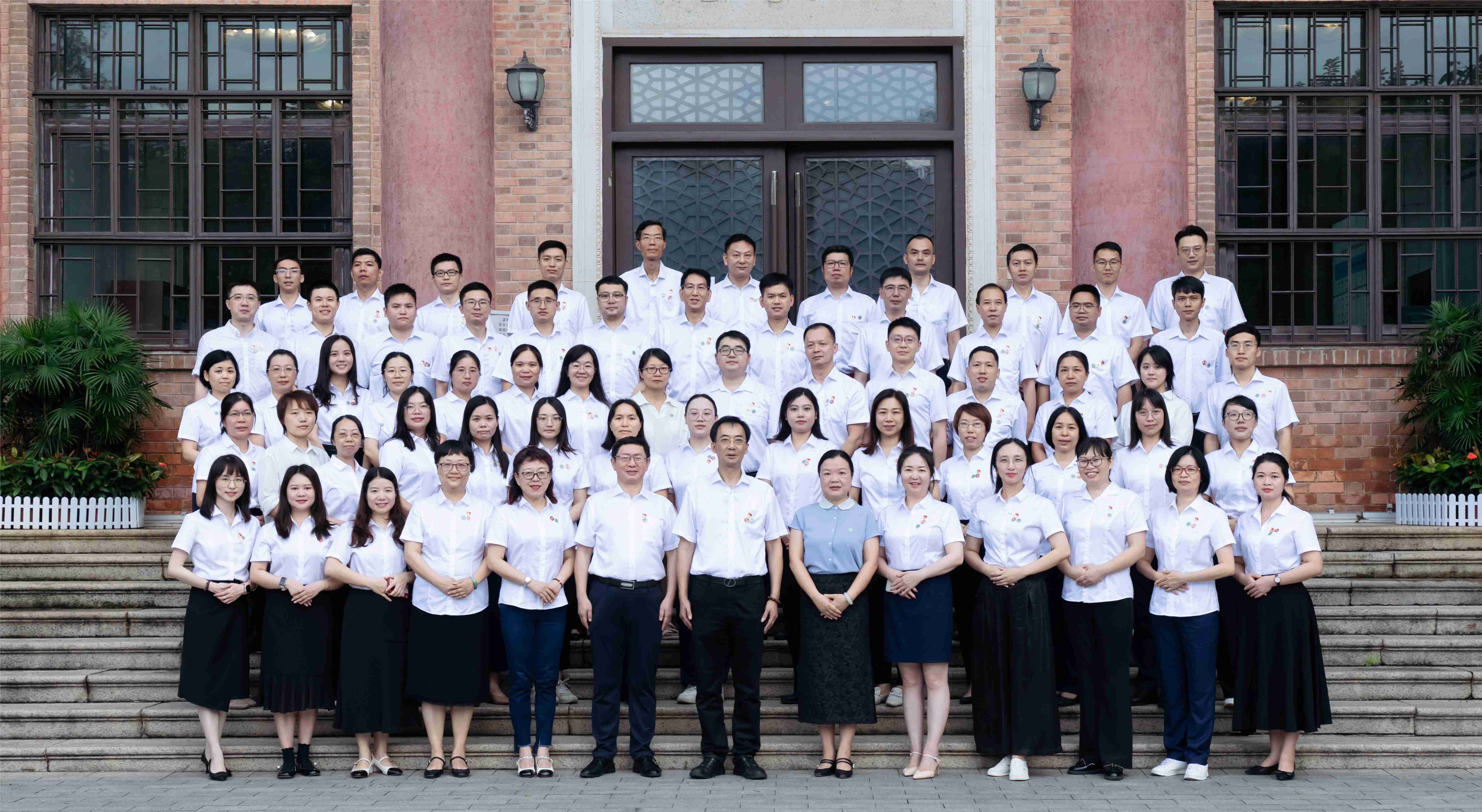 作育人才强素质 提升双效促生长——白云山PP电子5金狮公司开展2023年中高层治理职员综合能力提升培训班